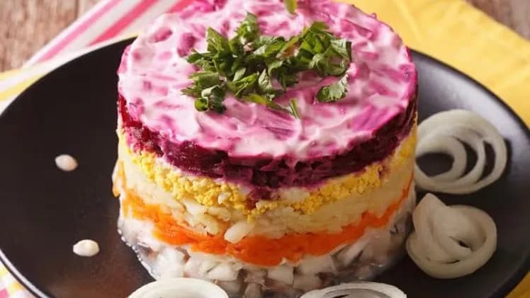 Salat pod şuba