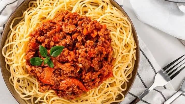 Spagetti batyrmaly