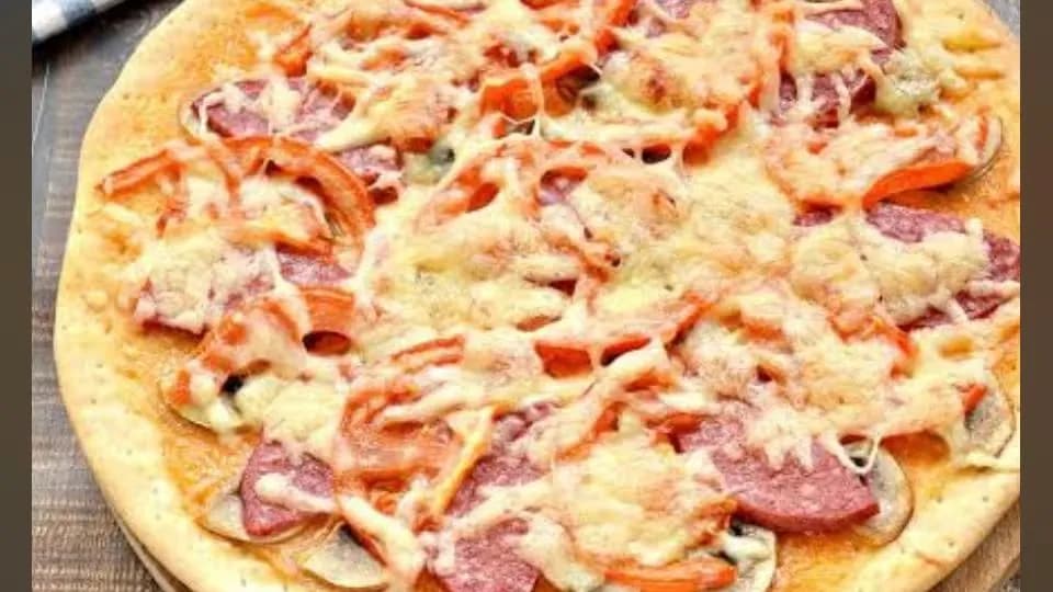 Kolbasaly pizza