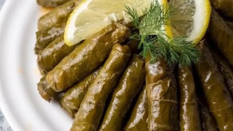Üzüm ýapraklaryndan sarma