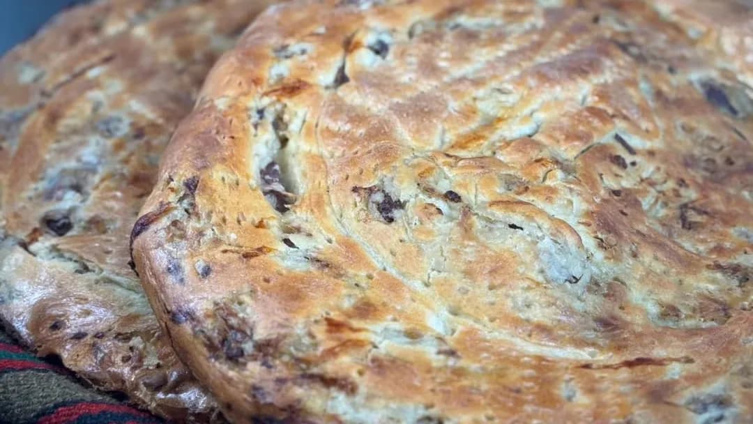 Etli çörek