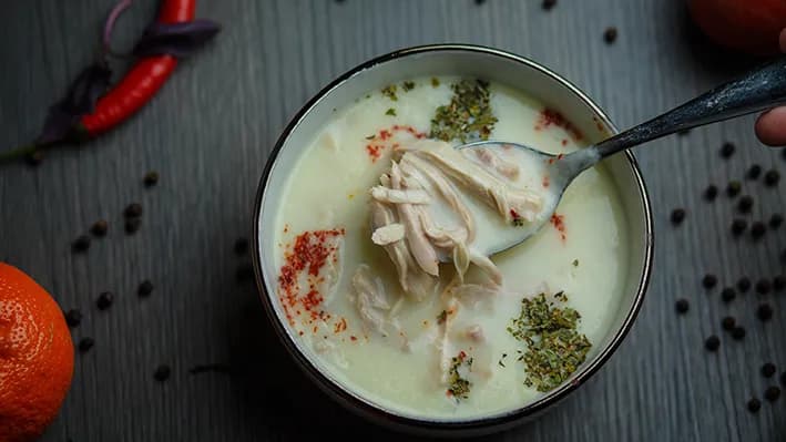 Ak towuk çorba